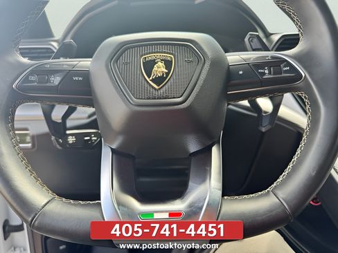 Used 2020 Lamborghini Urus AWD/4WD image 37