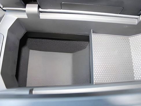 Used 2025 BMW iX M60 image 30