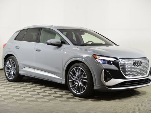 Used 2025 Audi Q4 e-tron Premium Plus w/ Premium Plus image 7