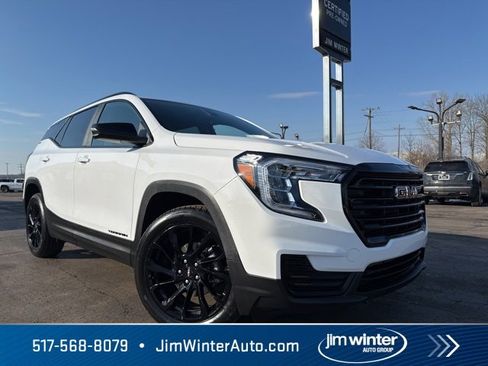 Certified 2023 GMC Terrain SLE w/ Driver Convenience Package image 1