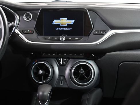 Used 2021 Chevrolet Blazer LT image 9