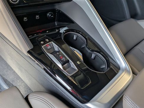 New 2025 Audi Q5 2.0T Premium Plus image 7