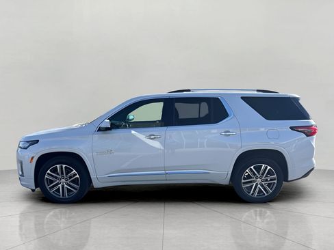 Certified 2023 Chevrolet Traverse High Country w/ LPO, Floor Liner Package AWD/4WD image 6