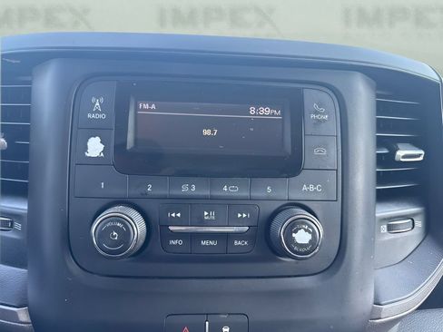 Used 2019 RAM 4500 Tradesman w/ Chrome Appearance Group RWD image 13
