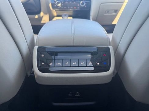 Used 2025 INFINITI QX60 Luxe w/ Lighting Package (N94) image 16