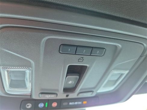 Used 2024 GMC Sierra 1500 SLT w/ SLT Premium Plus Package image 25