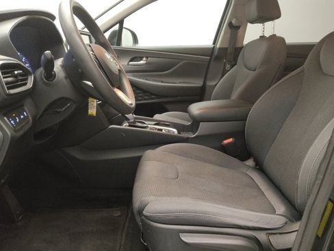 Used 2019 Hyundai Santa Fe SE image 17