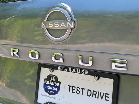 Used 2023 Nissan Rogue SL w/ SL Premium Package AWD/4WD image 8
