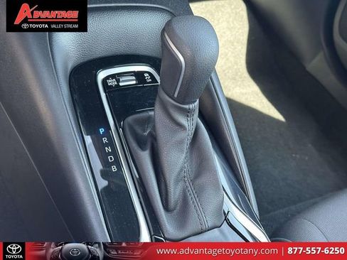 Used 2023 Toyota Corolla SE w/ Carpet Mat Package (TMS) FWD image 34