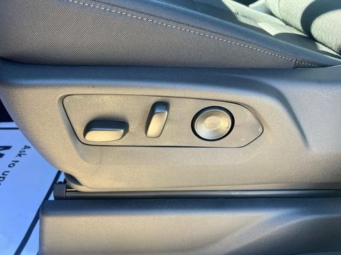 New 2026 GMC Sierra 1500 Elevation image 23