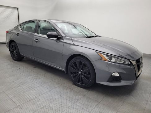 Used 2021 Nissan Altima 2.5 SR AWD/4WD image 11