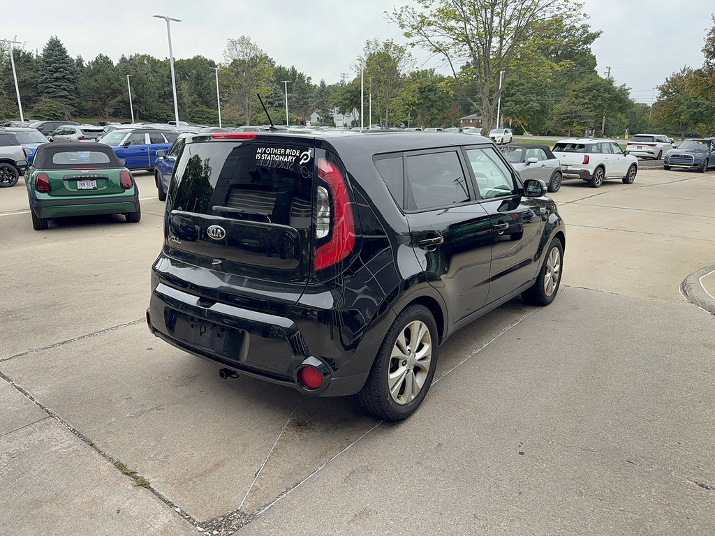 Used 2016 Kia Soul ! w/ Premium Package FWD image 4
