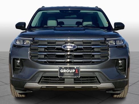 New 2026 Ford Explorer Active w/ Active Comfort Package image 3