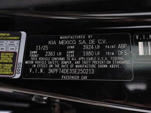 Used 2025 Kia K4 FWD image 45