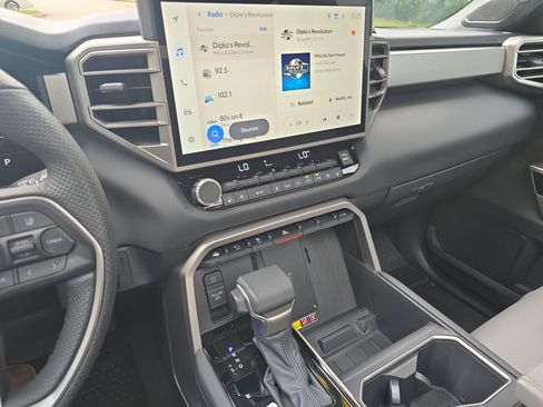 Used 2026 Toyota Tundra Limited image 16