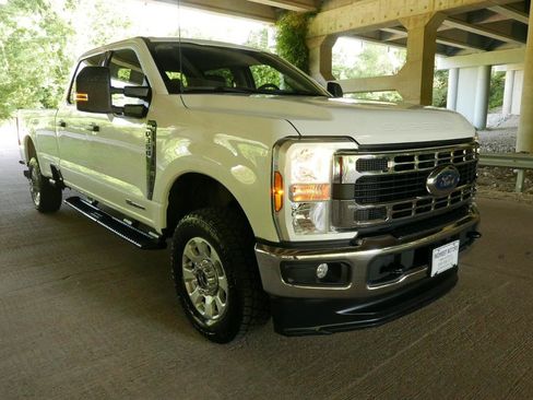 Used 2024 Ford F350 XLT AWD/4WD image 25