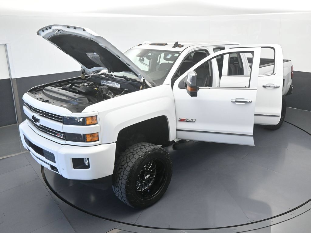 Used 2018 Chevrolet Silverado 2500 LTZ w/ Duramax Plus Package AWD/4WD image 73