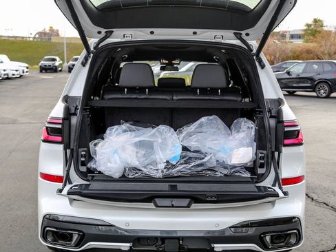 New 2026 BMW X7 xDrive40i image 28