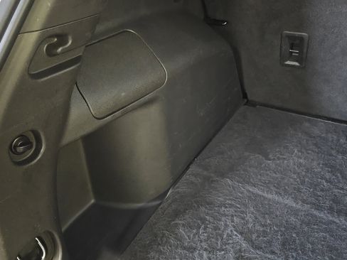 Used 2022 Chevrolet Equinox LT AWD/4WD image 11