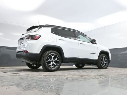 Used 2026 Jeep Compass Limited AWD/4WD image 52