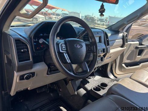 Used 2017 Ford F250 XL w/ Power Equipment Group image 17