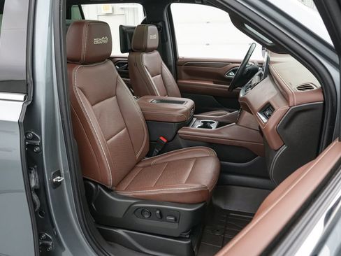Used 2021 Chevrolet Tahoe High Country AWD/4WD image 29