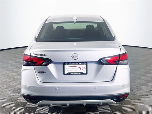 New 2025 Nissan Versa SV w/ Trunk Package image 6