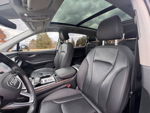Used 2020 Audi Q7 2.0T Premium w/ Convenience Package image 11