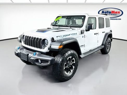 Used 2024 Jeep Wrangler Unlimited Rubicon 4xe w/ Technology Group AWD/4WD image 5