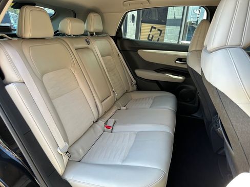 Used 2023 Nissan Ariya Evolve+ image 25