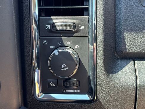 Used 2014 RAM 2500 Longhorn w/ Convenience Group image 51