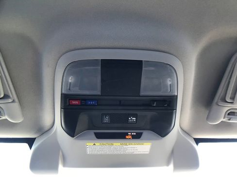 Used 2018 Subaru Impreza 2.0i Premium w/ Eyesight & BSD & Rcta image 24