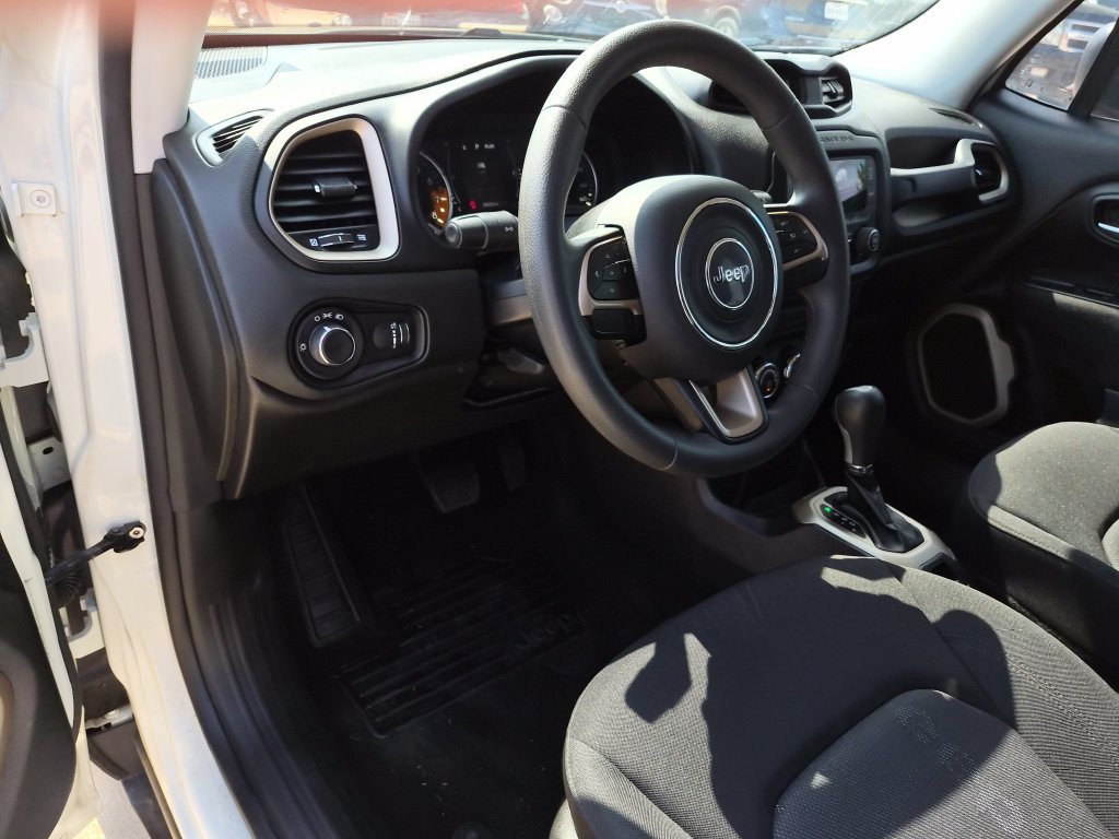 Used 2016 Jeep Renegade Sport w/ Power & Air Group FWD image 16