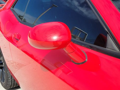 Used 2017 Dodge Challenger SXT Plus image 10