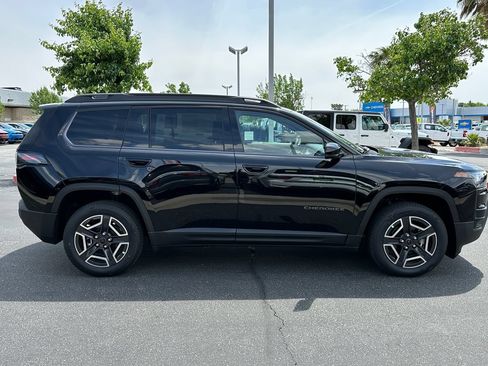 New 2026 Jeep Cherokee Limited AWD/4WD image 9