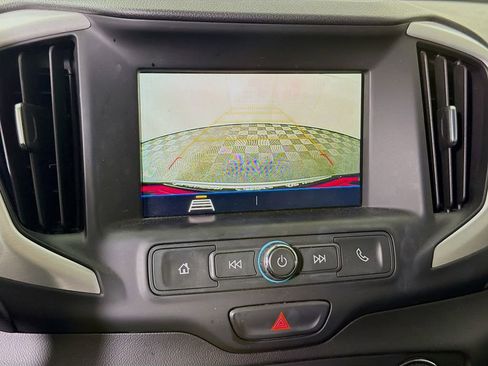 Used 2020 GMC Terrain SLE w/ Driver Convenience Package image 16