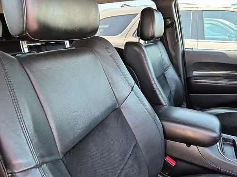 Used 2018 Dodge Durango GT AWD/4WD image 34