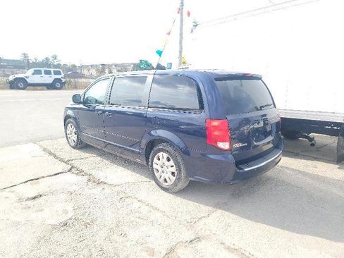 Used 2016 Dodge Grand Caravan SE w/ Quick Order Package 29E SE FWD image 5