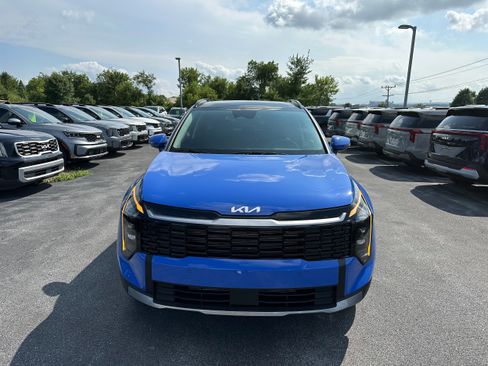 New 2026 Kia Sportage EX AWD/4WD image 2