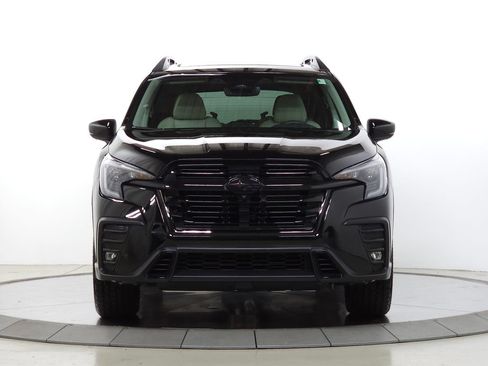Used 2026 Subaru Ascent Limited AWD/4WD image 2