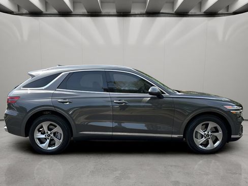 Certified 2026 Genesis GV70 2.5T AWD/4WD image 6