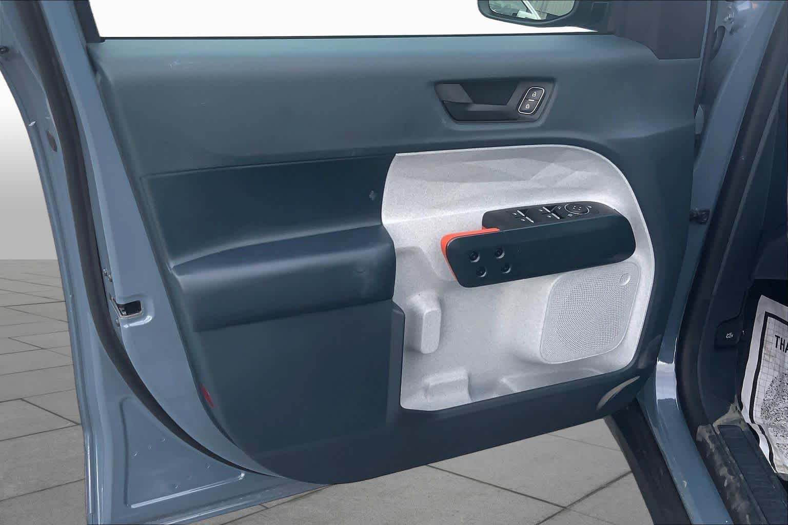 Certified 2024 Ford Maverick XLT FWD image 21