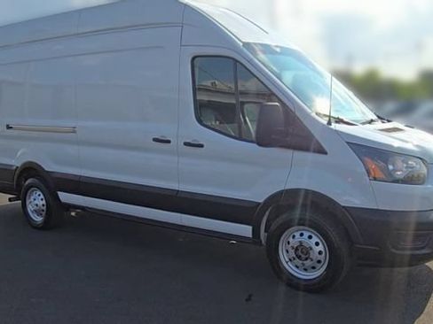 Certified 2025 Ford Transit 250 148 High Roof Extended AWD w/ Load Area Protection Package image 3