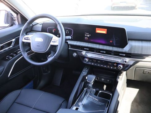 New 2025 Kia Telluride EX w/ EX Captain's Chair Package image 13