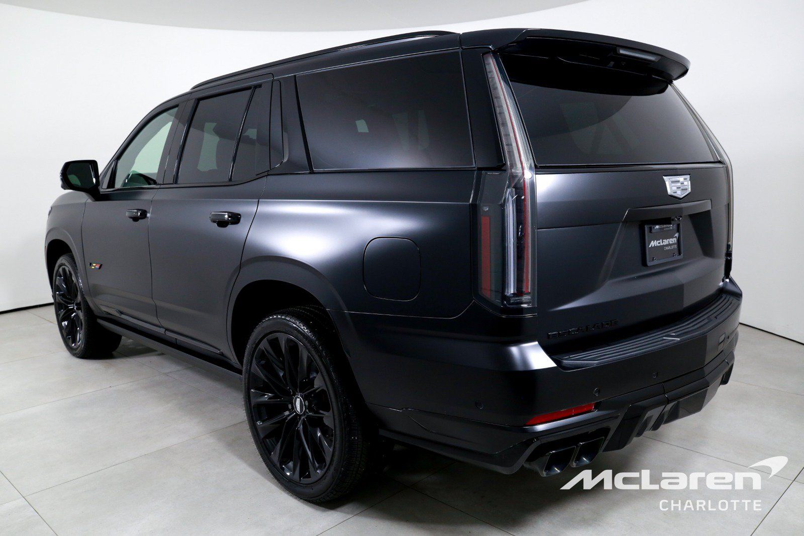 Used 2026 Cadillac Escalade V w/ LPO, ONYX Package AWD/4WD image 6