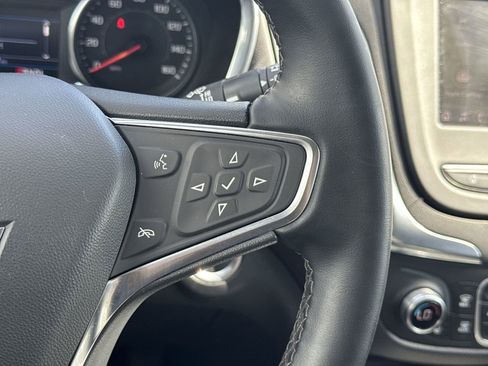 Used 2024 Chevrolet Equinox LT image 20