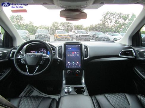 Certified 2024 Ford Edge Titanium AWD/4WD image 5