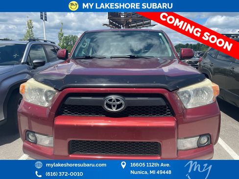 Used 2011 Toyota 4Runner SR5 AWD/4WD image 2