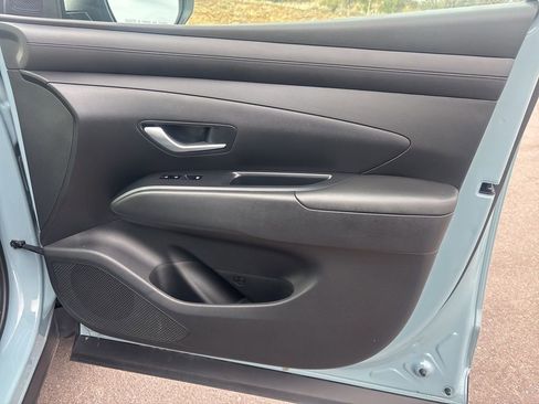 Certified 2025 Hyundai Santa Cruz SE AWD/4WD image 20