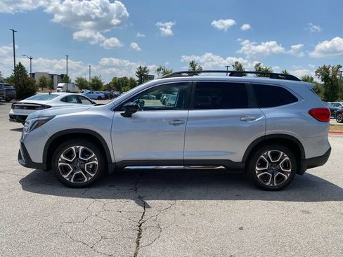 Used 2024 Subaru Ascent Limited AWD/4WD image 4